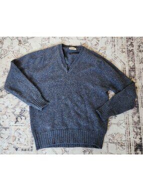 Vtg. Shetland Pure Wool Men's Sz. 46 Blue Multi Wool V Neck Sweater